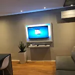דירה Earth, Comfy Near Center W Garden 1gbwifi *