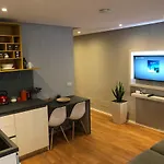 Earth, Comfy Near Center W Garden 1gbwifi