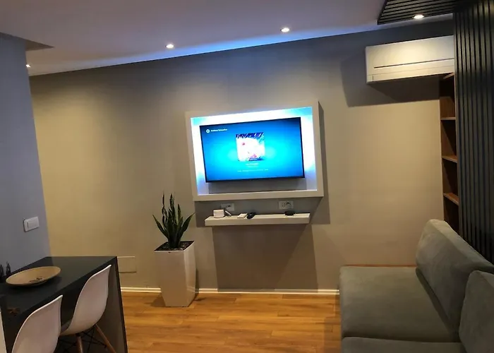 Appartamento Earth, Comfy Near Center W Garden 1gbwifi *